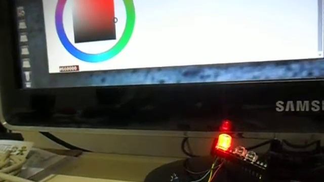 Controle de led RGB com Node.JS + socket.io + Johnny-five + Arduino смотреть онлайн