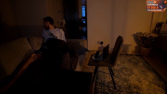 ЛЁНЕ МЕШАЮТ СПАТЬ СОСЕДИ смотреть онлайн