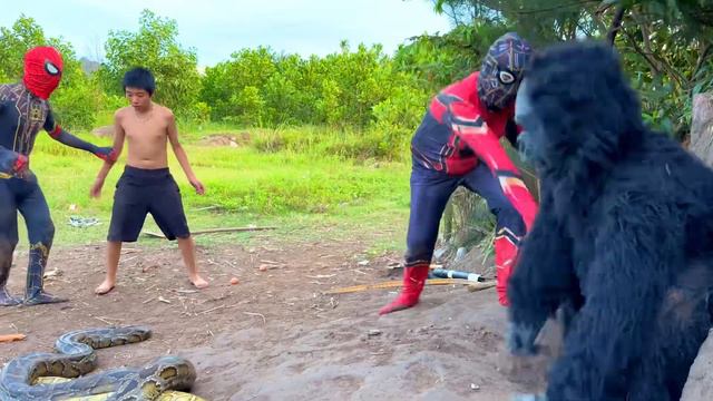 The Boy Asks For Help From Superhero Spider-Man Team Save Girl From Ferocious King Kong Monster смотреть онлайн