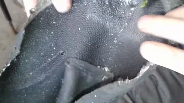 Рабочие ботинки электрика - спустя годы хранения (Обзор) смотреть онлайн