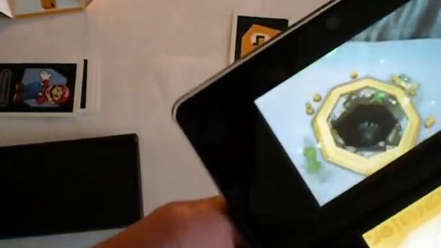 Nintendo 3ds - Unwrapping and random stuff + Super Street Fighter IV 3d gameplay смотреть онлайн