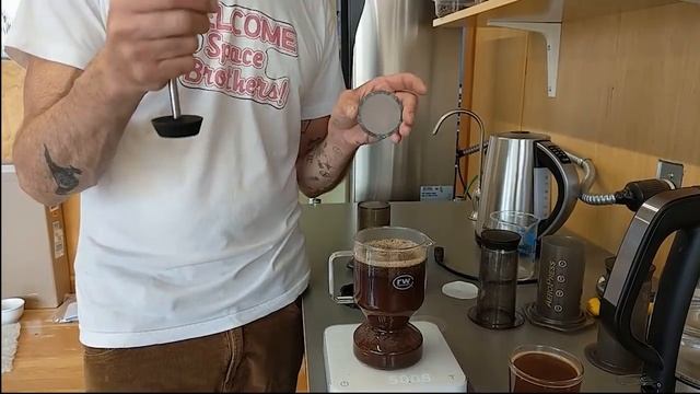 Using the Rattleware Cupping Brewer смотреть онлайн