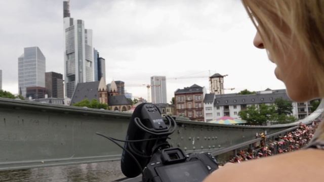 Canon Rebel SL2 | Canon EOS 200D compact VLOGGING DSLR | hands-on REVIEW english смотреть онлайн