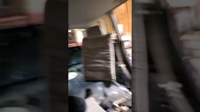 Removing 2002 VW Passat Wagon rear seat смотреть онлайн