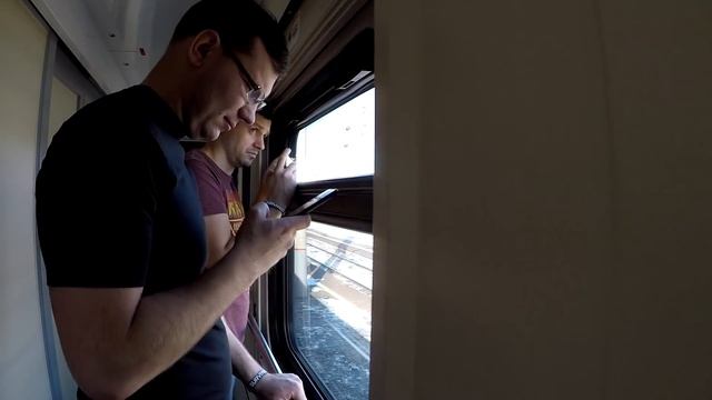 Поездка на поезде №002Э Москва-Владивосток из Перми во Владивосток. Красноярск. Зима. Иркутск смотреть онлайн