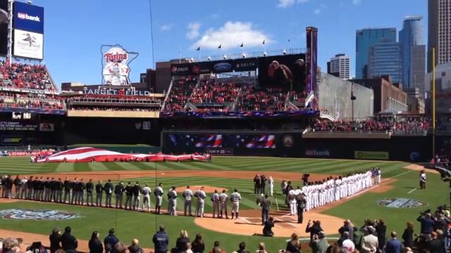 Twins home opener 2016 смотреть онлайн