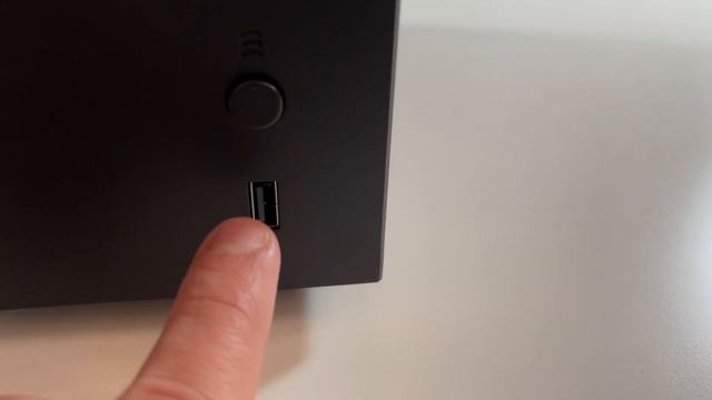 Xbox Series X Replica Mini Fridge Unboxing смотреть онлайн