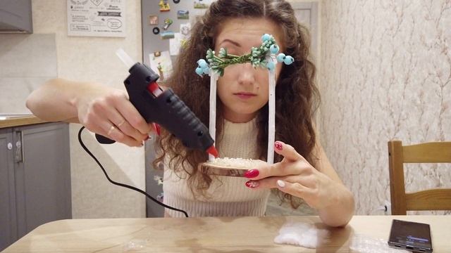 НОВОГОДНИЙ DIY | ПОДЕЛКА СВОИМИ РУКАМИ | УКРАШЕНИЕ ДЛЯ ДОМА смотреть онлайн
