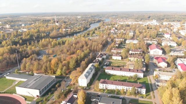 Населенные пункты с высоты: Сланцы, Сланцевский район, Ленинградская область l Квадрокоптер DJI смотреть онлайн