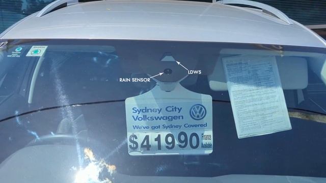 565845011GNVB SKODA KODIAQ WINDSCREEN WITH RAIN SENSOR WITH CAMERA WITH ACOUSTIC