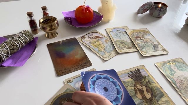 SCORPION Novembre 2023. « Tu prends la bonne décision!». Le tarot de Mina смотреть онлайн