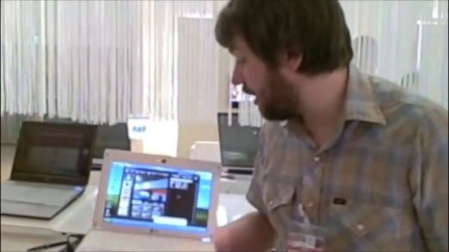 IFA 2008: Hands On With The LG X110 Netbook