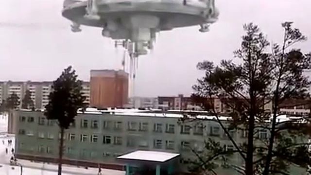 НЛО над Сланцами смотреть онлайн