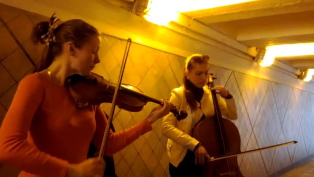 Carlos Gardel - Por Una Cabeza, Москва, Арбат, подземный переход смотреть онлайн