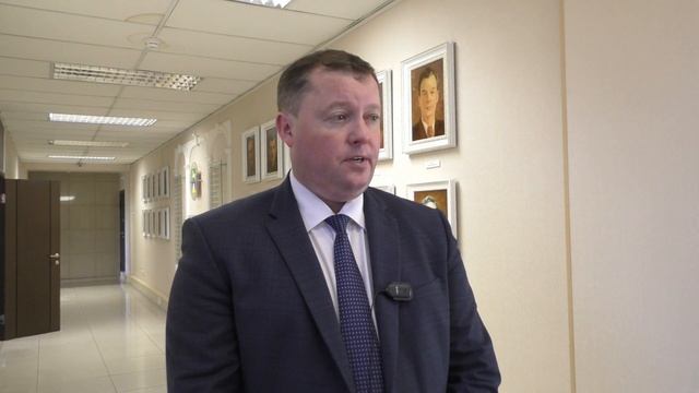 Министр промышленности и энергетики региона В. Химочка оценил работу бийской промышленности смотреть онлайн