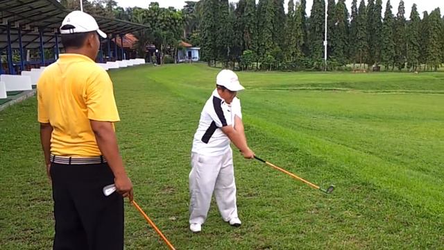 Steven M Simbolon Golf смотреть онлайн