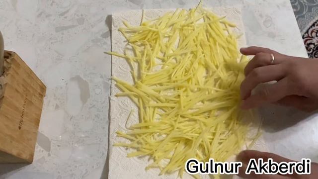 Картошка Пай! Жасалуы өте оңай, тез қуырылады.☝️Толық рецепт қазақша. смотреть онлайн
