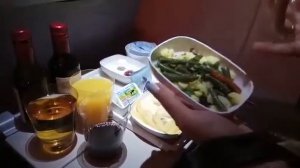 Питание на борту Эмирейтс из Москвы в Дубай