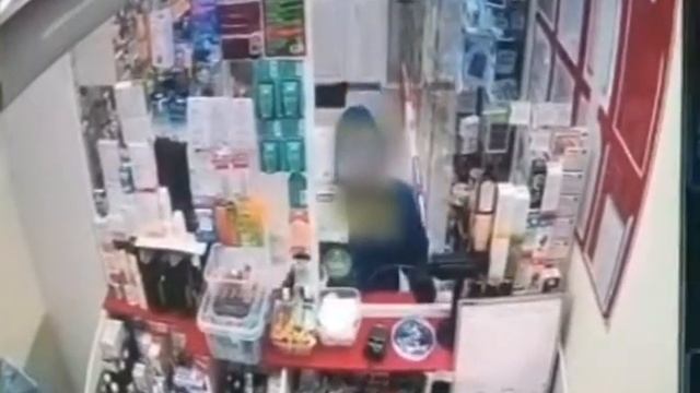 Школьники похитили из аптеки леденцы и аскорбинку Октябрь 2018 Братск смотреть онлайн