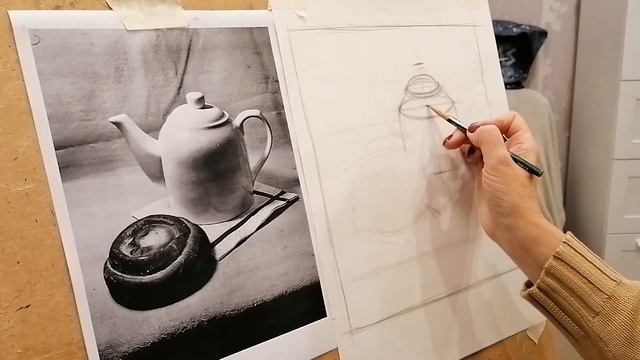 Этюд натюрморта с хлебобулочными изделием. Выполнение рисунка. Первый этап. смотреть онлайн