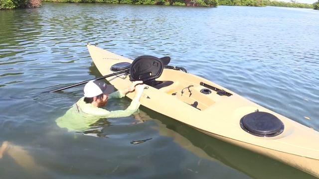 How To Re-Enter A Kayak In Deep Water [Standard & Trick Method] смотреть онлайн