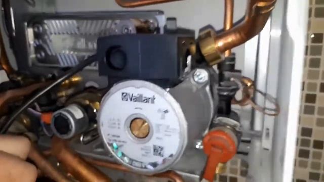 Vaillant подпитка и работа с DIA системой смотреть онлайн