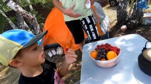 24 Часа в ПАЛАТКЕ ПО БОГАТОМУ VS БЕДНОМУ Челлендж