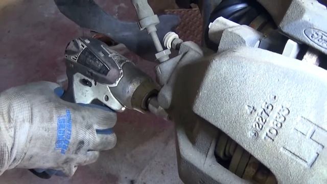 FORD FOCUS MK3 FRONT BRAKE PADS REPLACEMENT 2012 2013 2014 2015 2016 смотреть онлайн