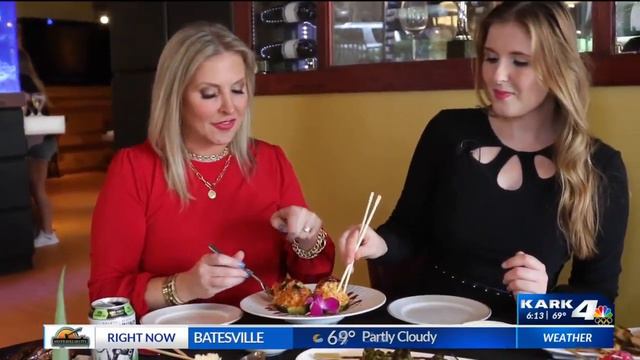 Heather Baker and Carmen Rose visit Kemuri Restaurant смотреть онлайн