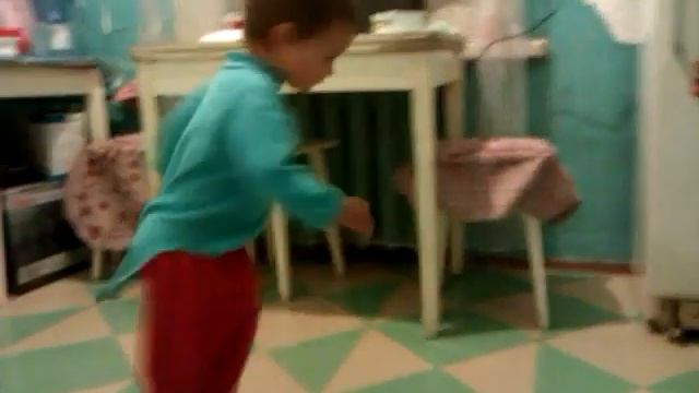 брейк данс на кухне ч.3 смотреть онлайн