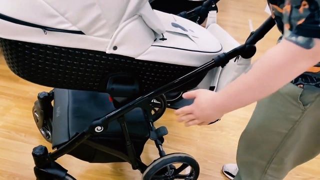 Как выбрать коляску для ребёнка? смотреть онлайн