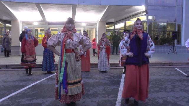 Дефиле народного костюма_День народного единства_Серпухов смотреть онлайн