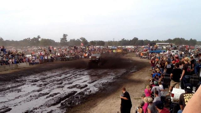 Iron Horse Mud Ranch Bounty Hole Charles Armstrong смотреть онлайн