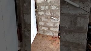 ГАРАЖ ИЗ ОПИЛКОБЕТОНА ЗА 100 Т.Р.