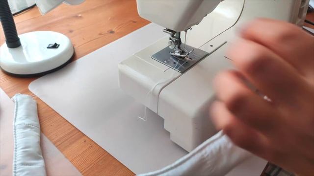 ПОТРЯСАЮЩАЯ ИДЕЯ ИЗ СТАРОЙ КУРТКИ // AWESOME IDEA FROM AN OLD JACKET смотреть онлайн