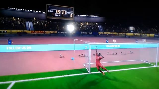 increíble Gol de tiro libre con cr7 en fifa 2018 смотреть онлайн