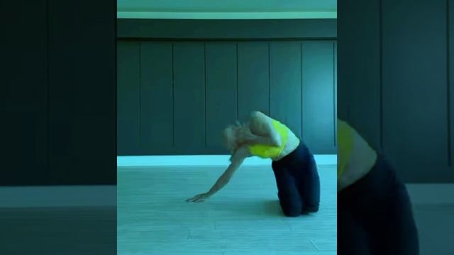 Между спортом и танцами смотреть онлайн