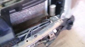 Митсубиси Оутлендер : СНИМАЕМ ПЕРЕДНЕЙ БАМПЕР, МЕНЯЕМ РАДИАТОР КОНДИЦИОНЕРА, ЗАПРАВЛЯЕМ КОНДИЦИОНЕР