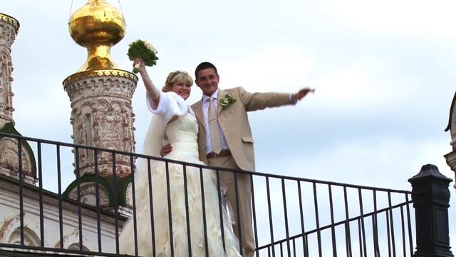 Видеосъемка в Рязани. Позитив на свадебной прогулке. смотреть онлайн