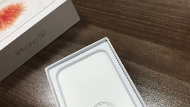 Купить iphone se  в Волгограде