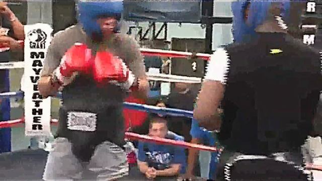 Floyd Mayweather sparring for the cotto fight pt.1 смотреть онлайн