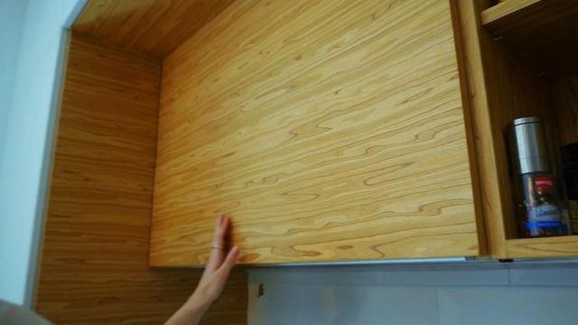 Огляд реалізованого open space у "Gnizdo apartment" смотреть онлайн