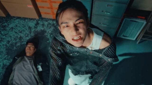 Stray kids* "MEGAVERSE" * dance video смотреть онлайн