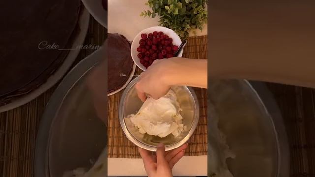 Oчень быстрые и безумно вкусные сладкие РОЛЛЫ???? Рецепт в описании! смотреть онлайн