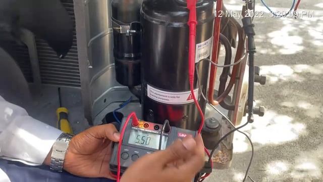 How to use High insulation/ resistance tester? Compressor checking (Hindi/Urdu) смотреть онлайн