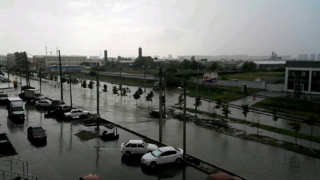 Таймлапс. потоп на Московской. Краснодар смотреть онлайн