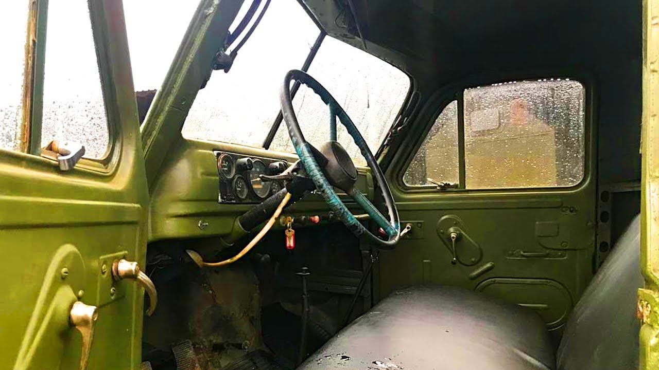 Капсула времени родом из СССР в невероятном сохране ГАЗ 51 смотреть онлайн