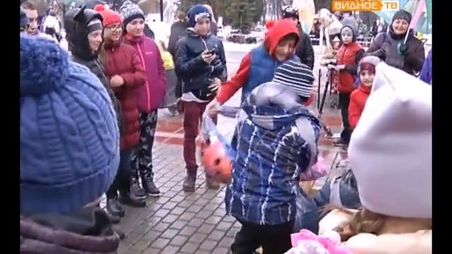 Масленичные гуляния в поселке Совхоз им. Ленина смотреть онлайн