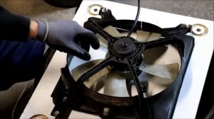 Просеиваем песок для пескоструя