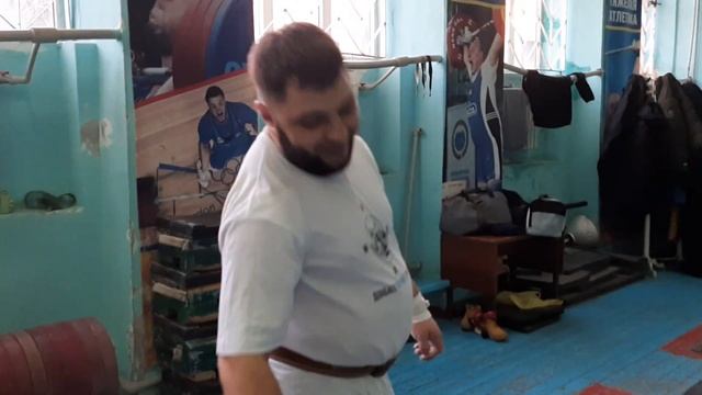 ТЯЖЕЛАЯ АТЛЕТИКА 2021||ПРИСЕДАНИЯ НА ГРУДИ: 170х2; 180х2.| смотреть онлайн